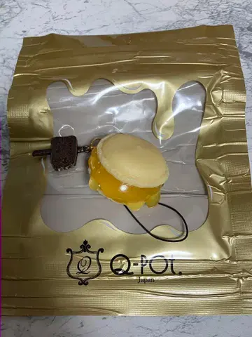 Q-pot. 곰돌이 푸우 벌꿀 마카롱