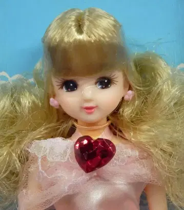 다카라 5대 리카짱 핑키핑크 리카짱(바깥으로 말린 컬)