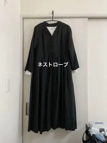 네스트로브 원피스