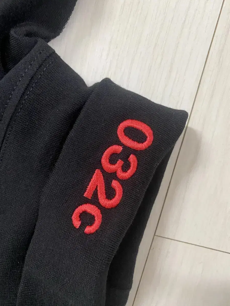 032c turtleneck Size S