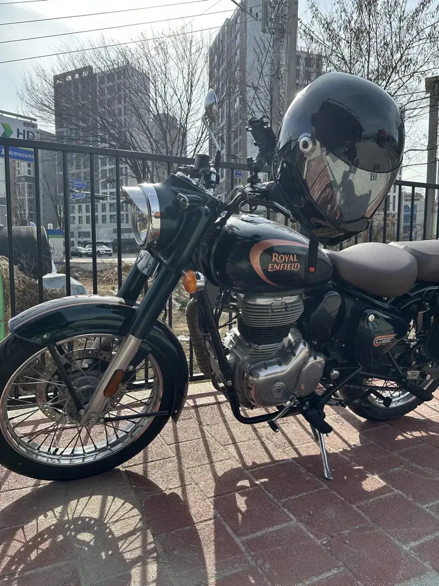 로얄엔필드 22년식 클래식 350 할시온그린