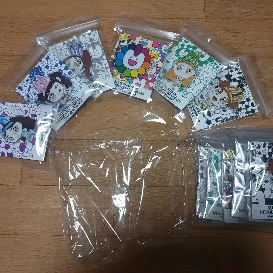 뉴진스(NJZ)X무라카미 그립톡 세트