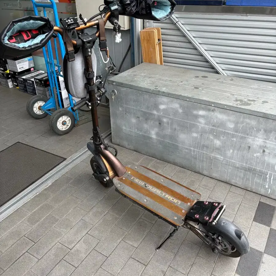 37만원] 듀얼트론 전동킥보드 2019년식 / 5400W