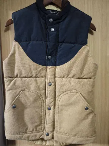 Anachronorm 60/40 크로스 네이비 베이지 베스트