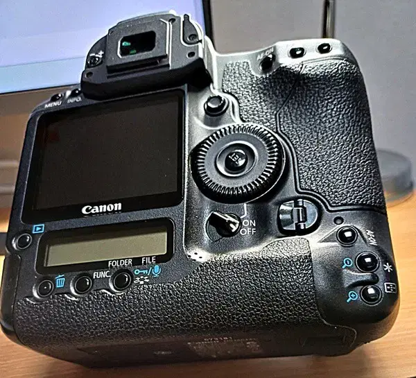 Canon EOS-1D Mark3