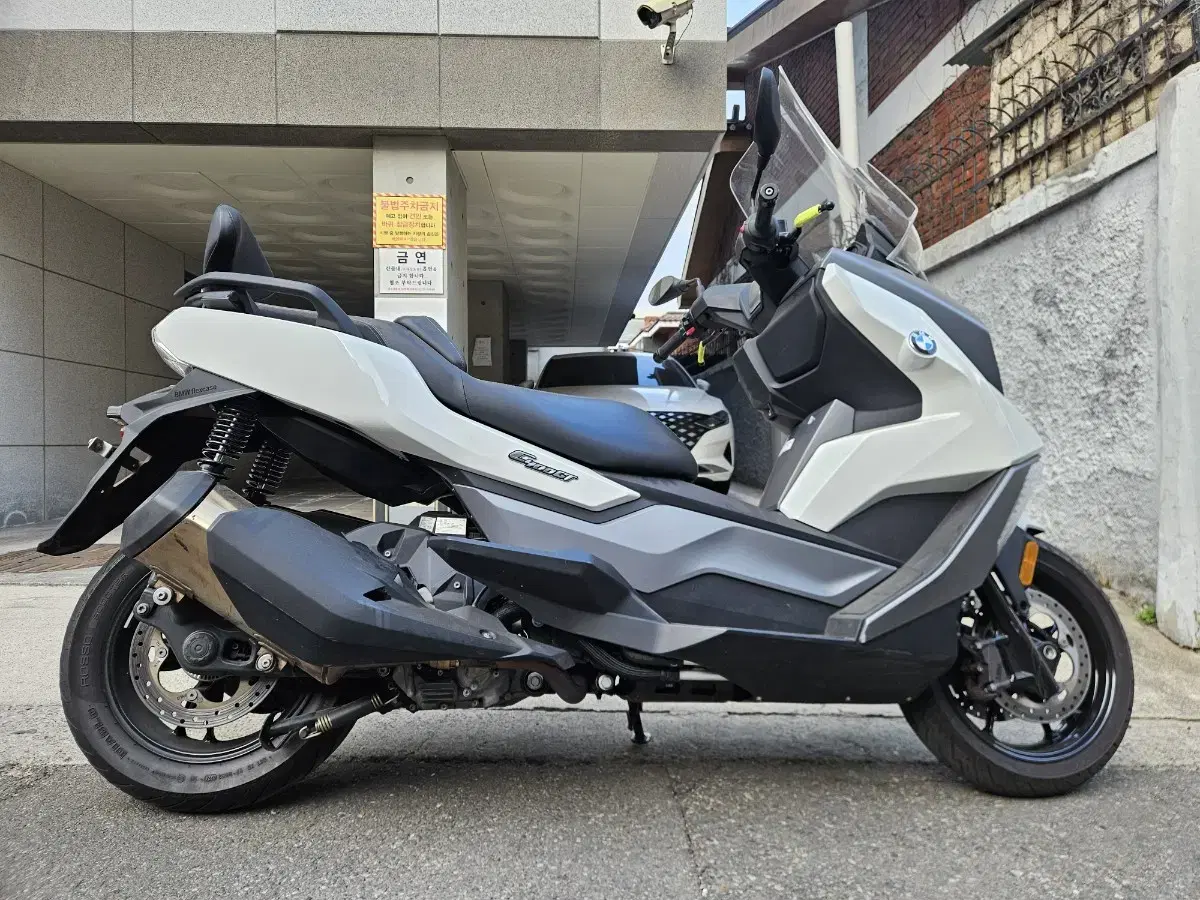 bmw c400 gt 23년식