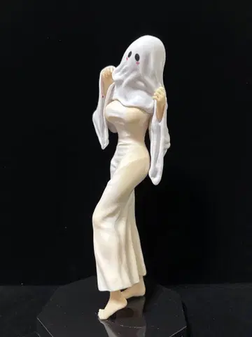 고스트 피규어