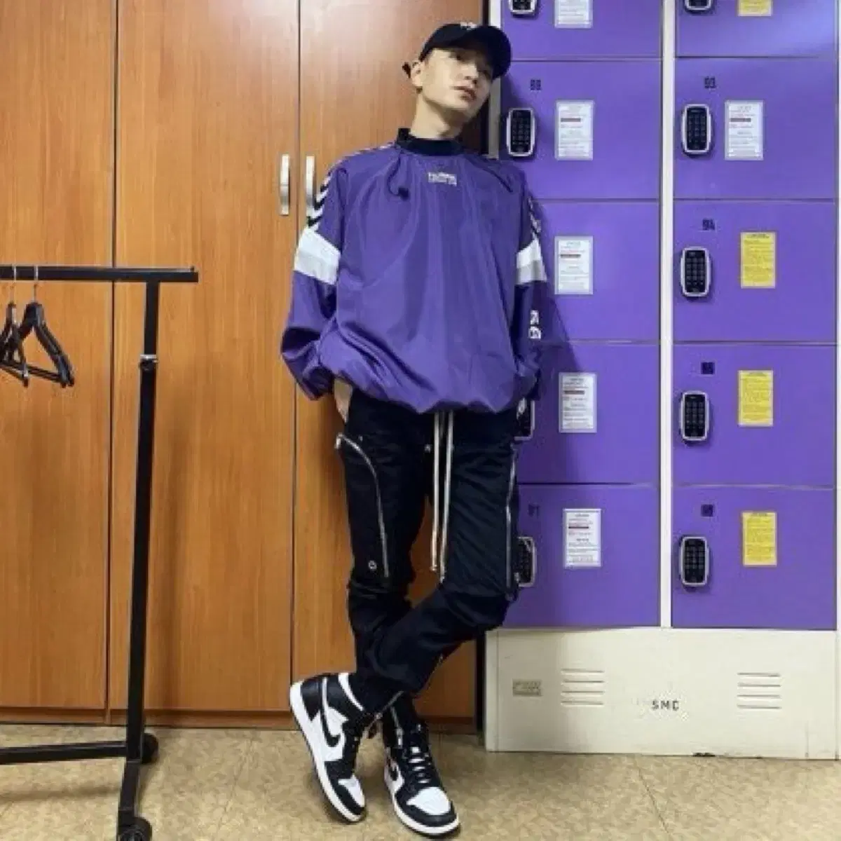 험멜 x 윌리차바리아 바람막이 자켓