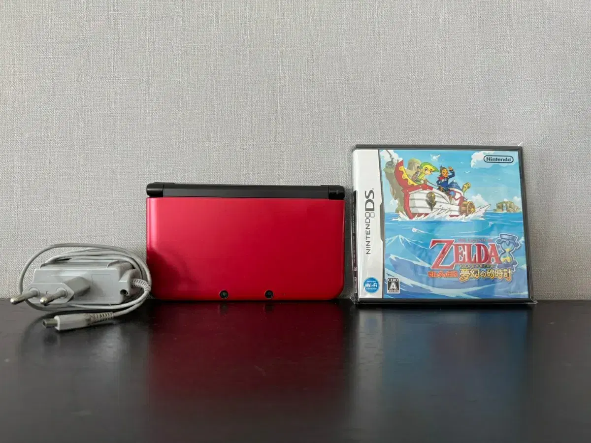 닌텐도 3DS + 젤다의전설 몽환의모래시계 미개봉 팝니다
