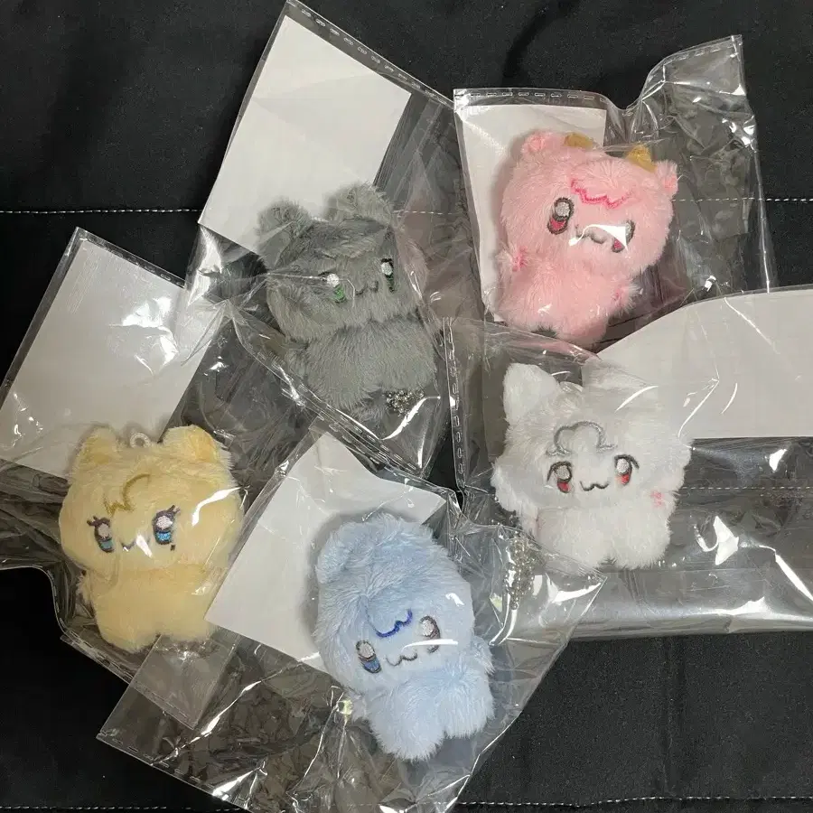 PLAVE | 플레이브 PLAVE DONGLE EV 5cm SOMYI #플레이브,#플레이브인형