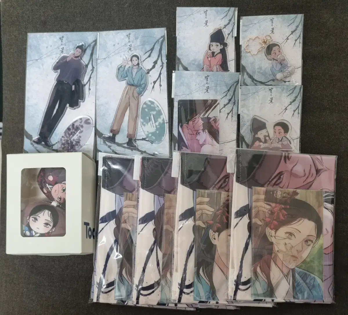 Toonik Kalgokgwa Flower Goods sealed WTS) Mofun Payback Summer Photocard