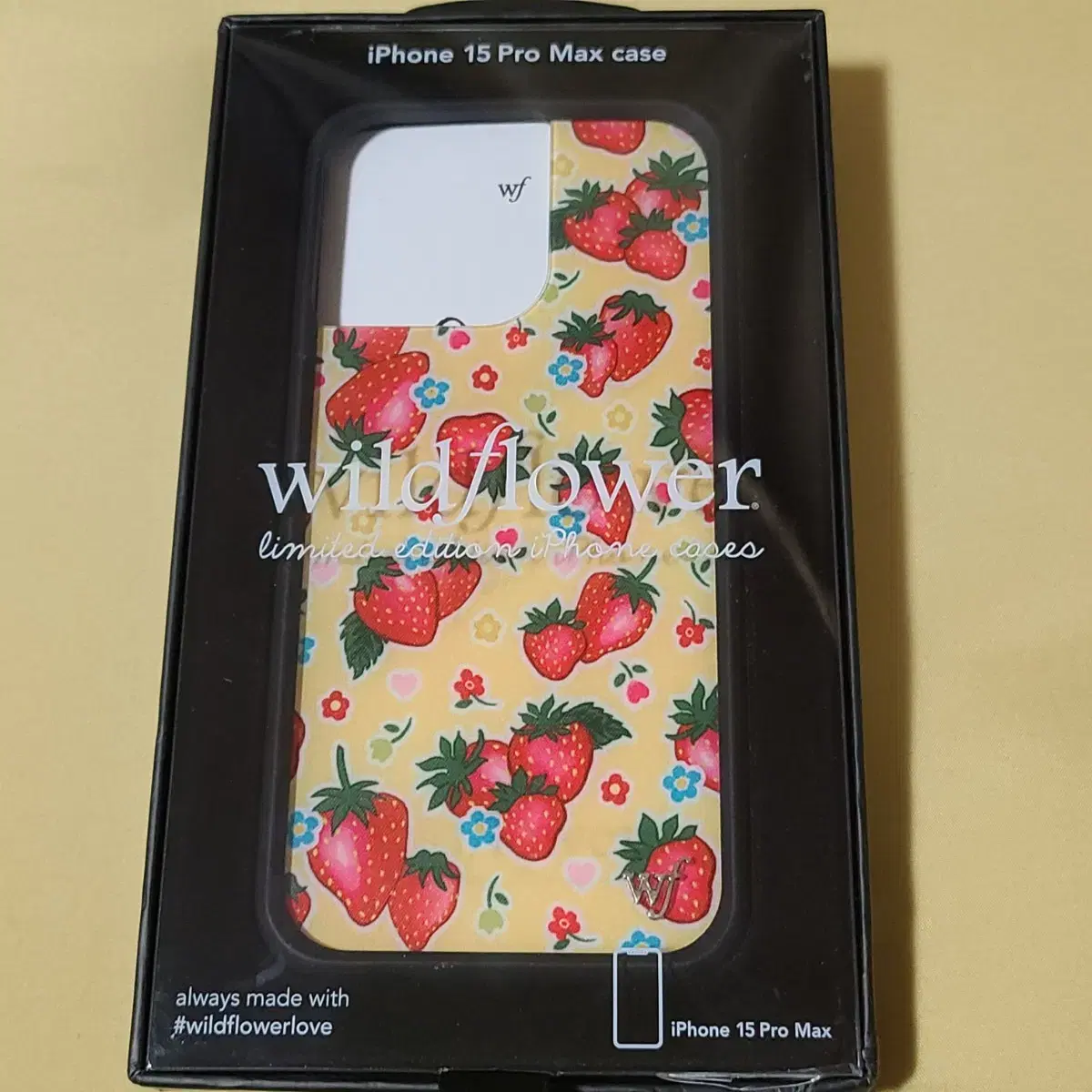 와일드플라워 Sweet Berries 스위트베리 아이폰 케이스