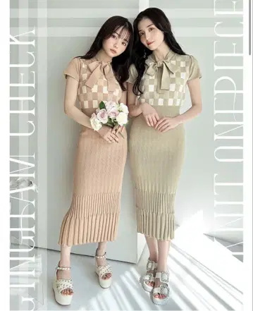 미셸 마카롱 깅엄 체크 니트 원피스 반팔