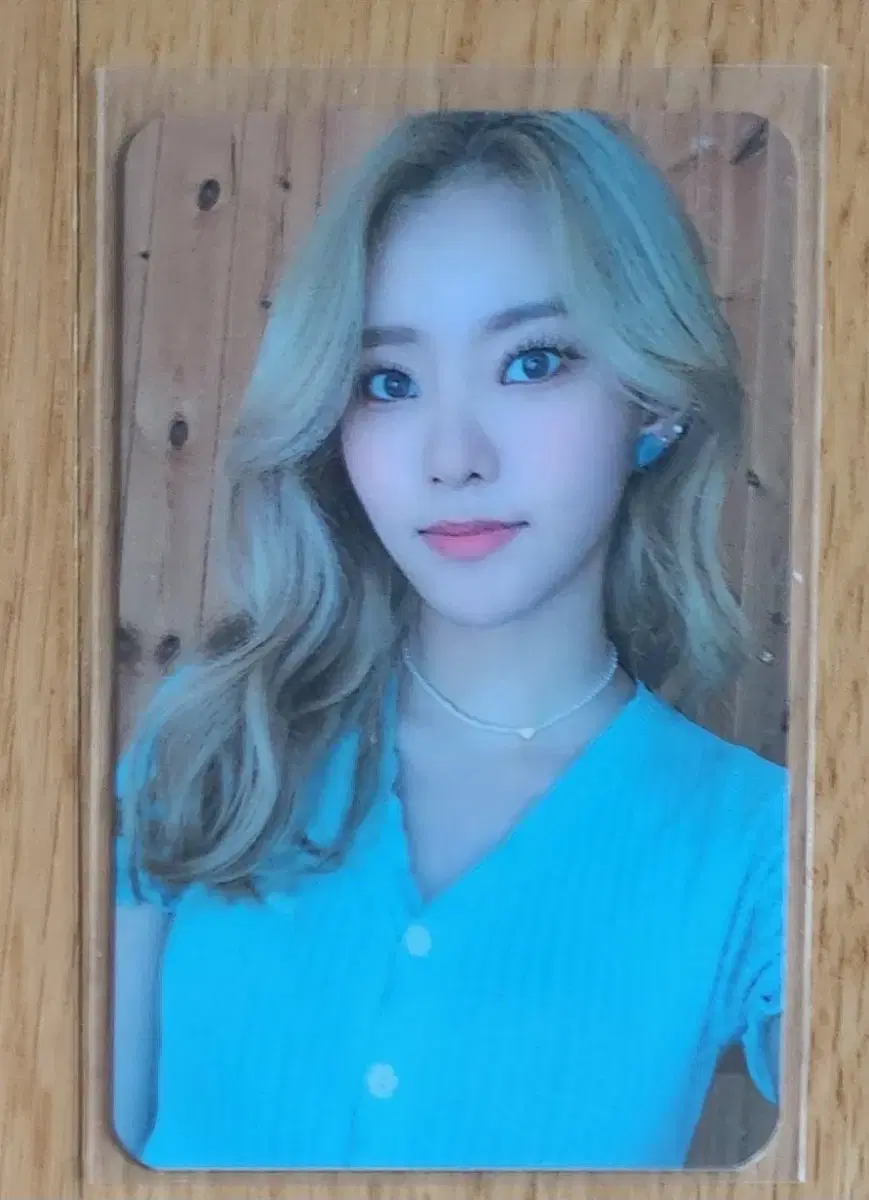 위클리 먼데이 김지민 미공포 포카 포토카드 Weeekly 폴라 폴라로이드