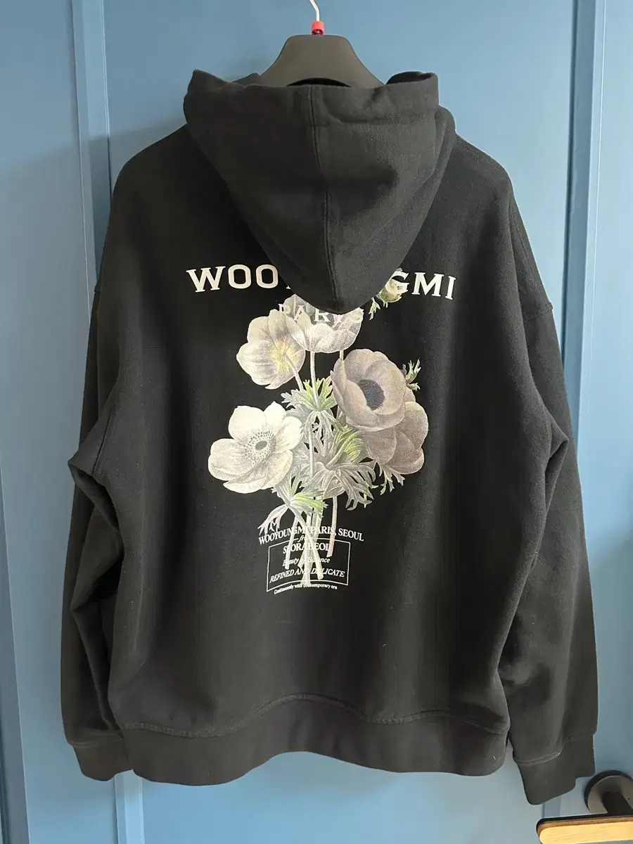 [ 새상품급 / 50size ] 우영미 23FW 플라워 백로고 후드 블랙