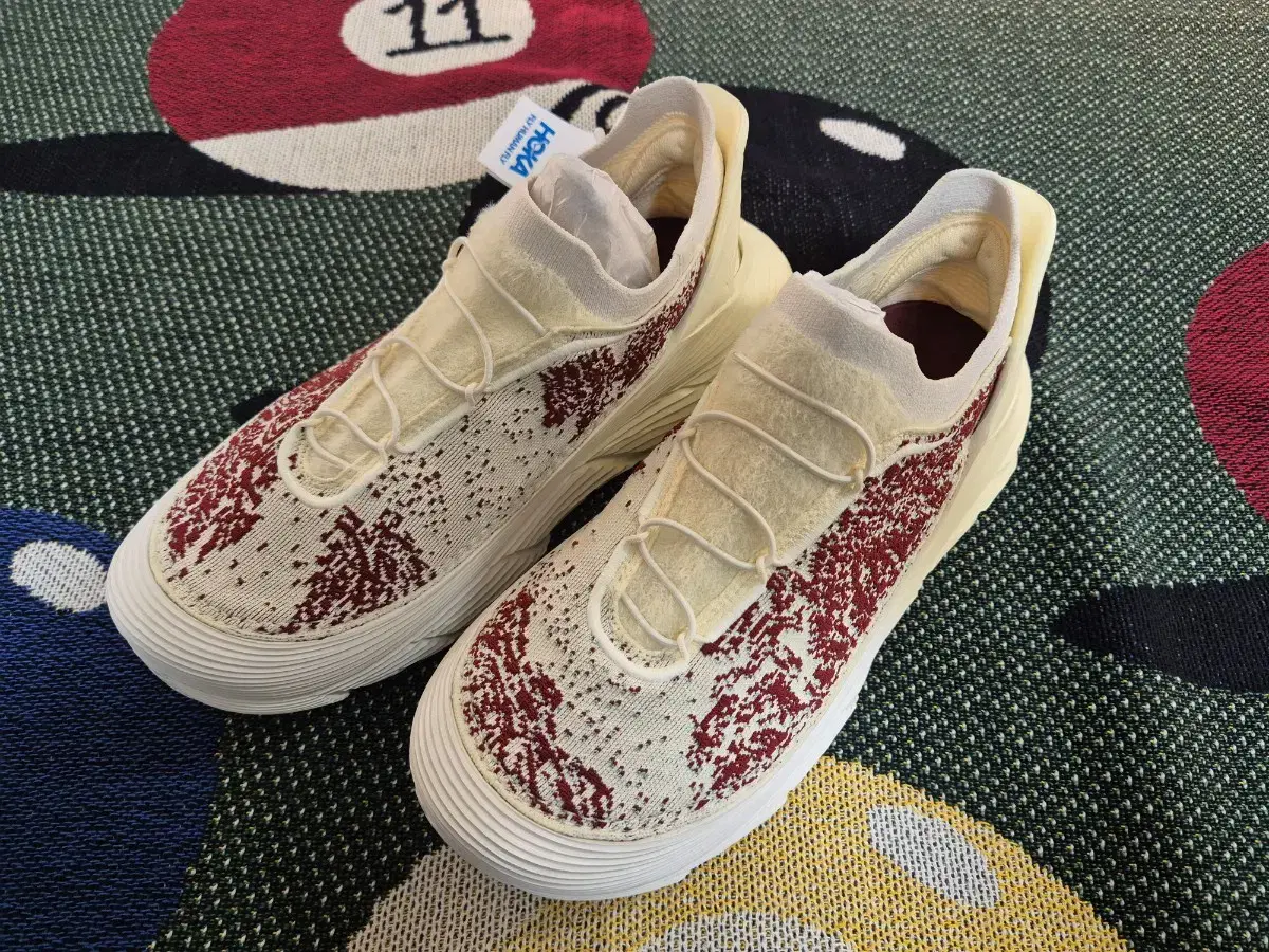 Hoka X Paria Farzaneh 280 Cream