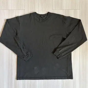 YEEZY SEASON 6 L사이즈 긴팔 티셔츠