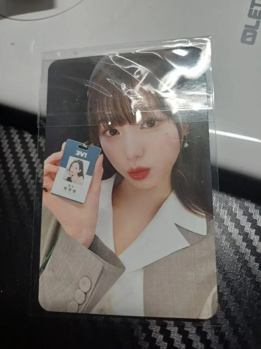 장원영 다이브존 아이브 매거진 포카