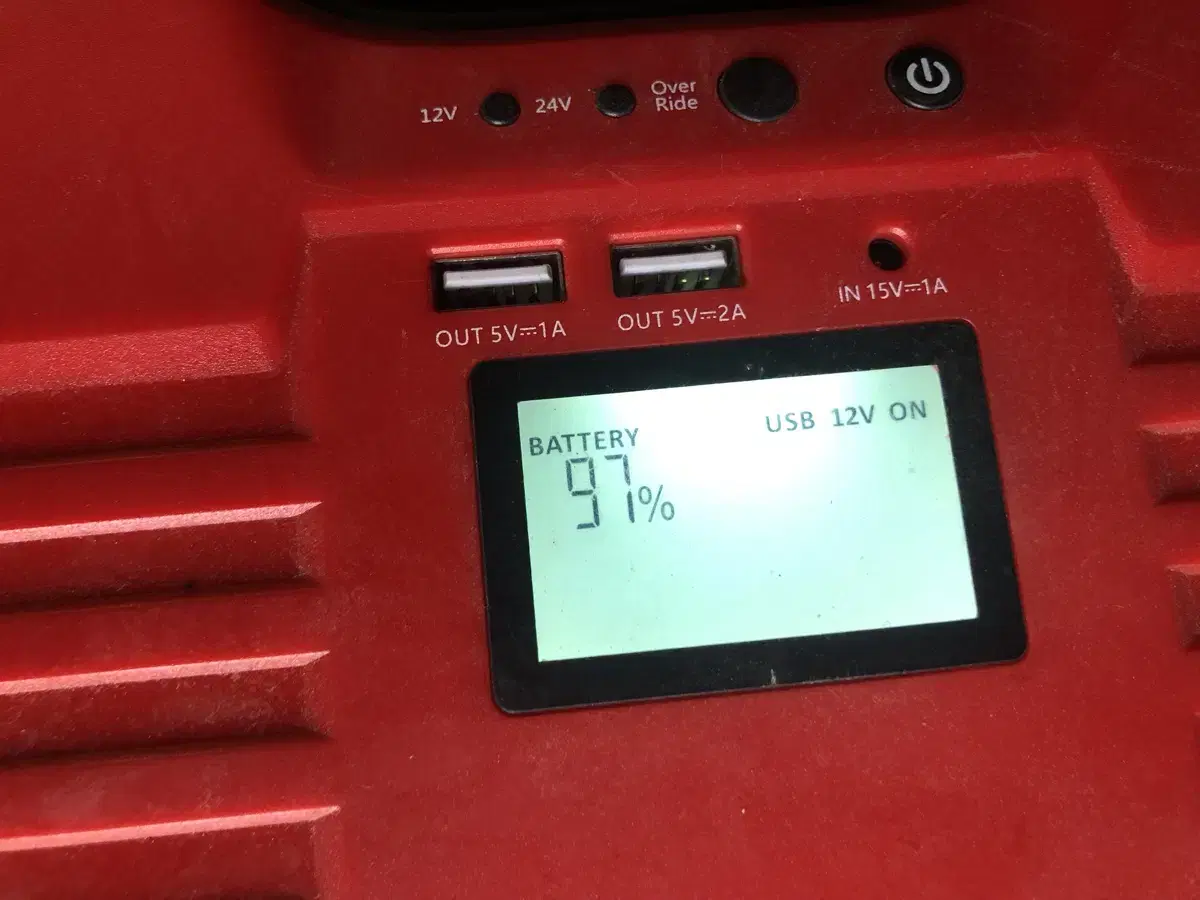 Battery jump starter