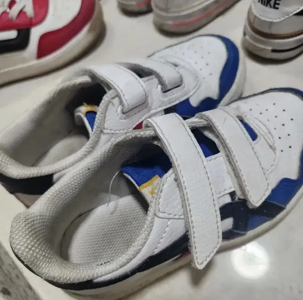 아식스 키즈 운동화 18.5cm
