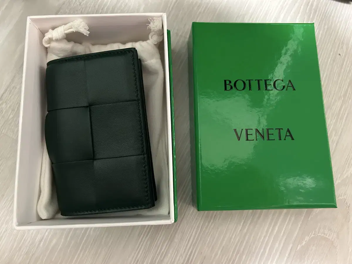 보테가베네타 bottega 카드지갑 카세트 다크그린