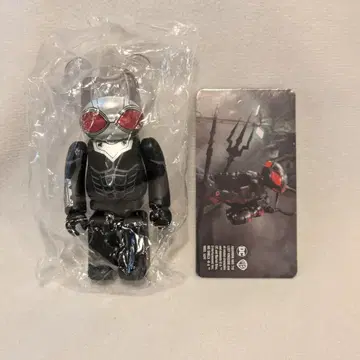 메디콤토이 베어브릭 시리즈 48 HERO 뒷면 블랙 만타 시리즈 48