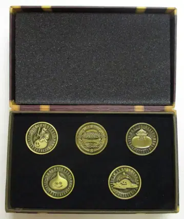 스퀘어 에닉스 프리미엄 티켓용 작은 메달 여러 슬라임의 메달 세트