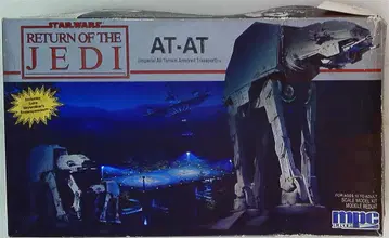 MPC/ERTL AT-AT #8919