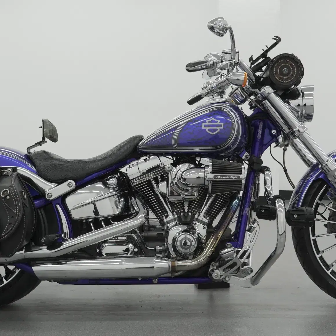 2014년 할리데이비슨 CVO 브레이크아웃 드립니다