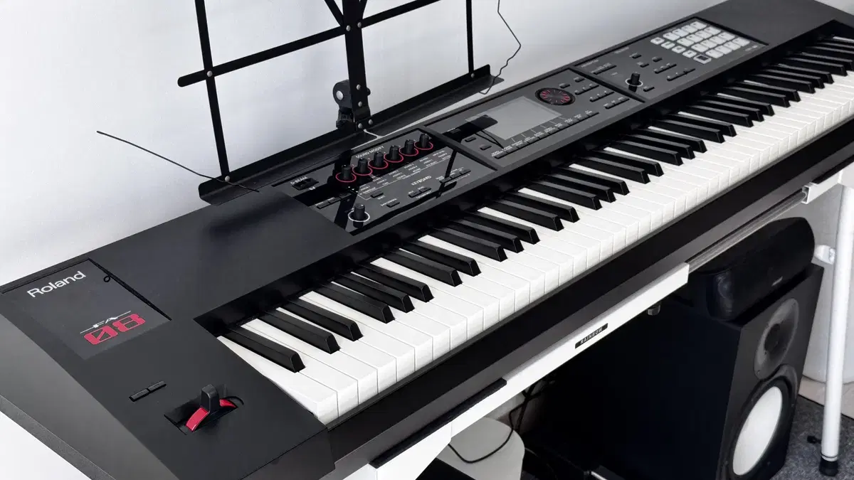 롤랜드 Roland FA-08 키보드(전자피아노, 건반) 팝니다.