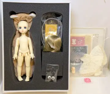 로젠 리드 화요일의 아이 노아 하얀 피부