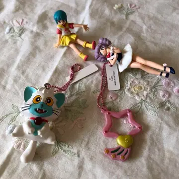 크리미 마미 참 컬렉션 & 데스크탑 피규어 세트