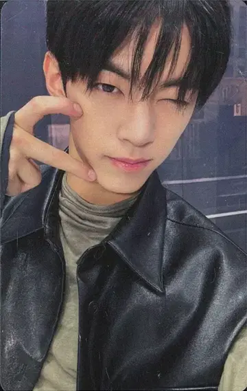 TWS HMV LD DOHOON Last Bell