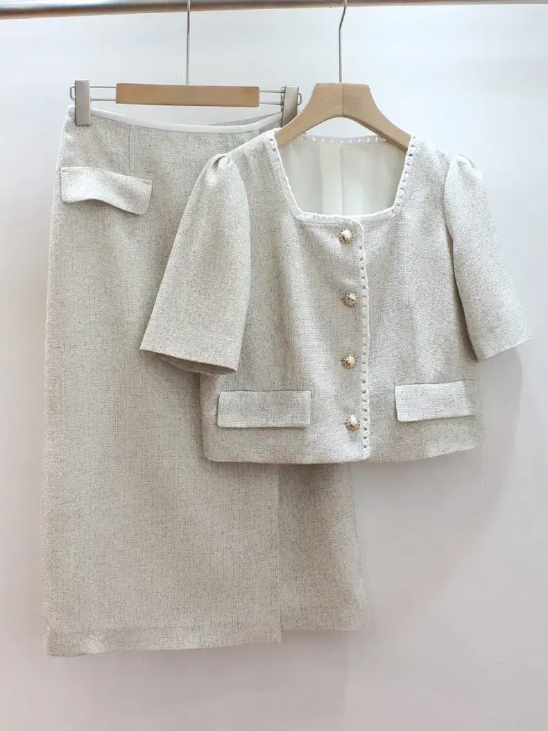 Itmisha jacket skirt set