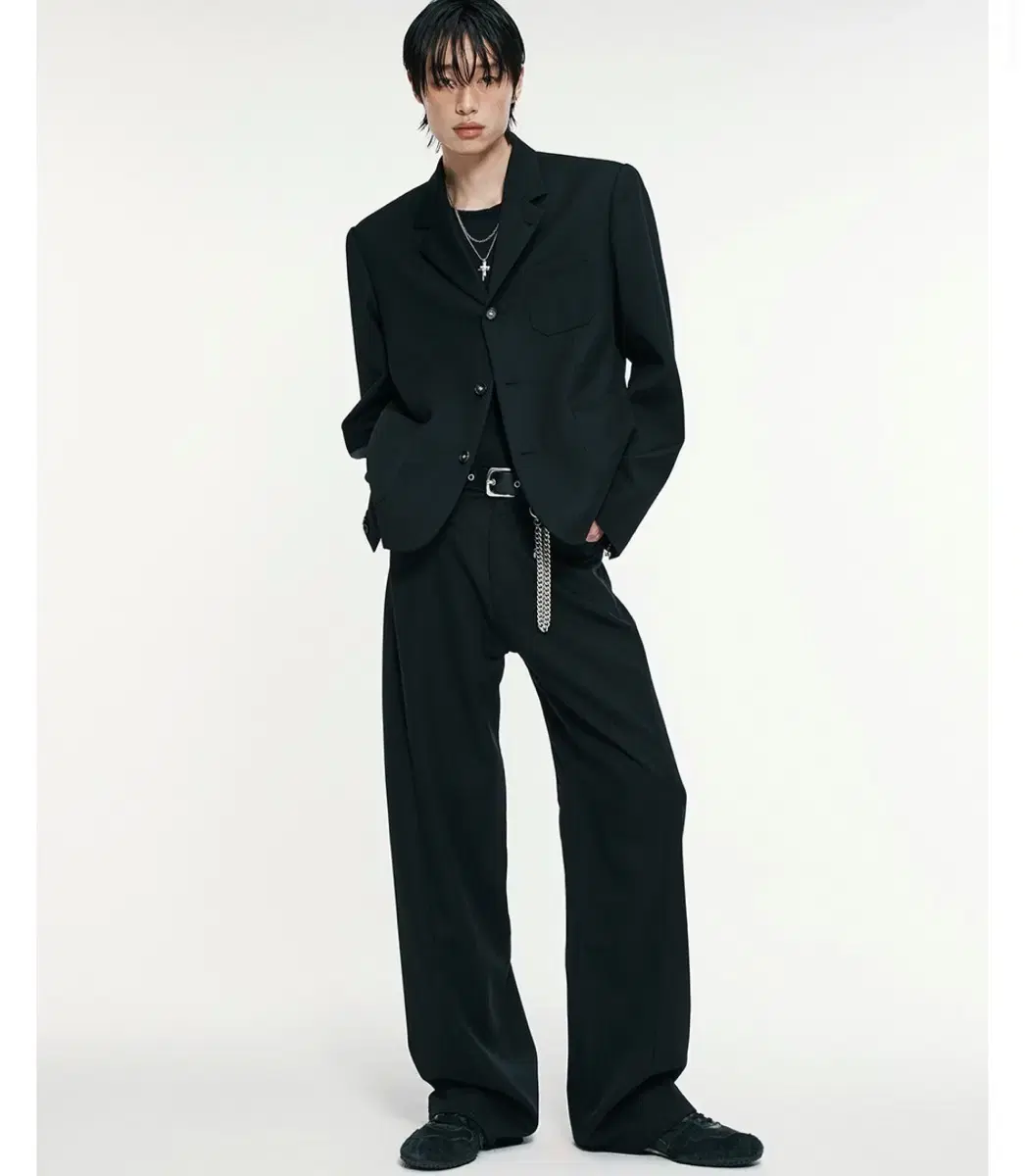 Allenne wool crop blazer black size 2