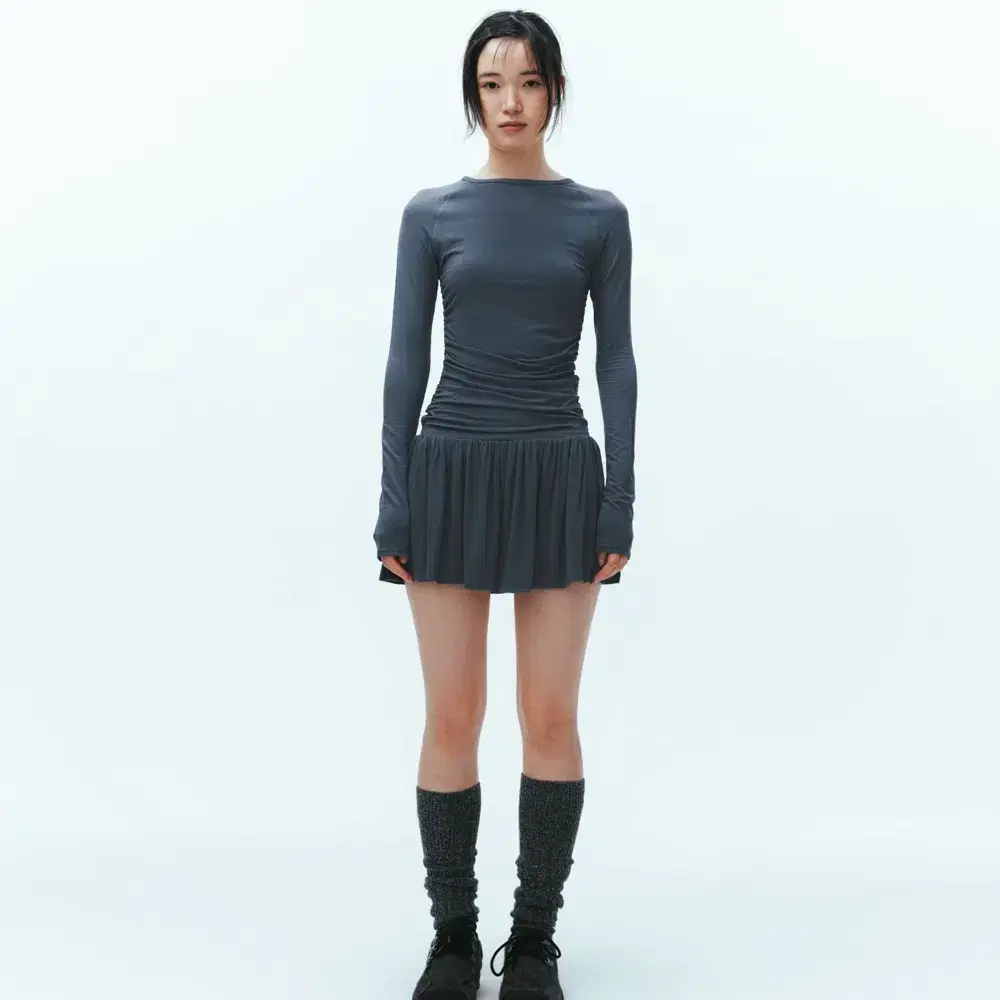 Coyseio Flower ONEPIECE Black on Bunjang Global Site.