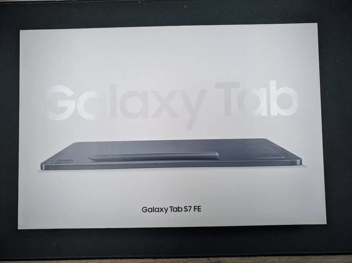 갤럭시탭s7fe LTE(SM-T735N)128g 블랙 미개봉 팝니다.