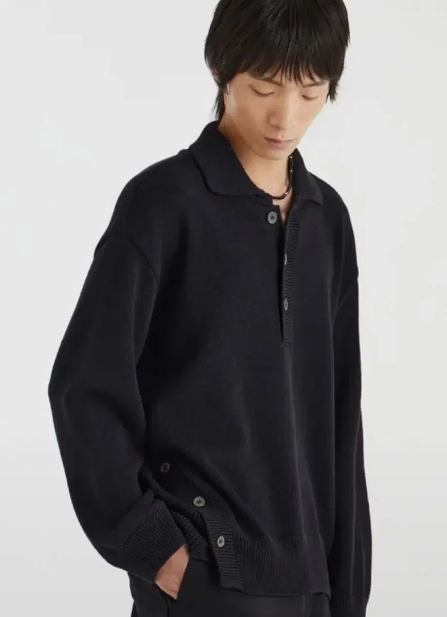 유스 니트(Asymmetric Knit)