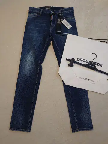 DSQUARED2 미사용 새상품 정품 행거 정규품 청바지 44