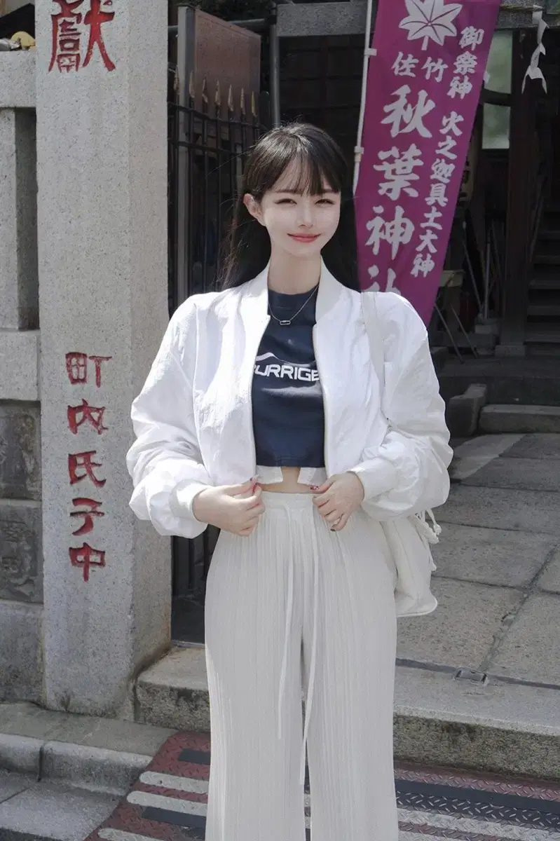 메리몬드 셔링 항공점퍼 화이트
