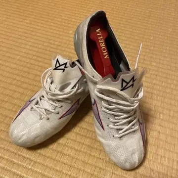 MORELIA 축구화 화이트/레드/블루