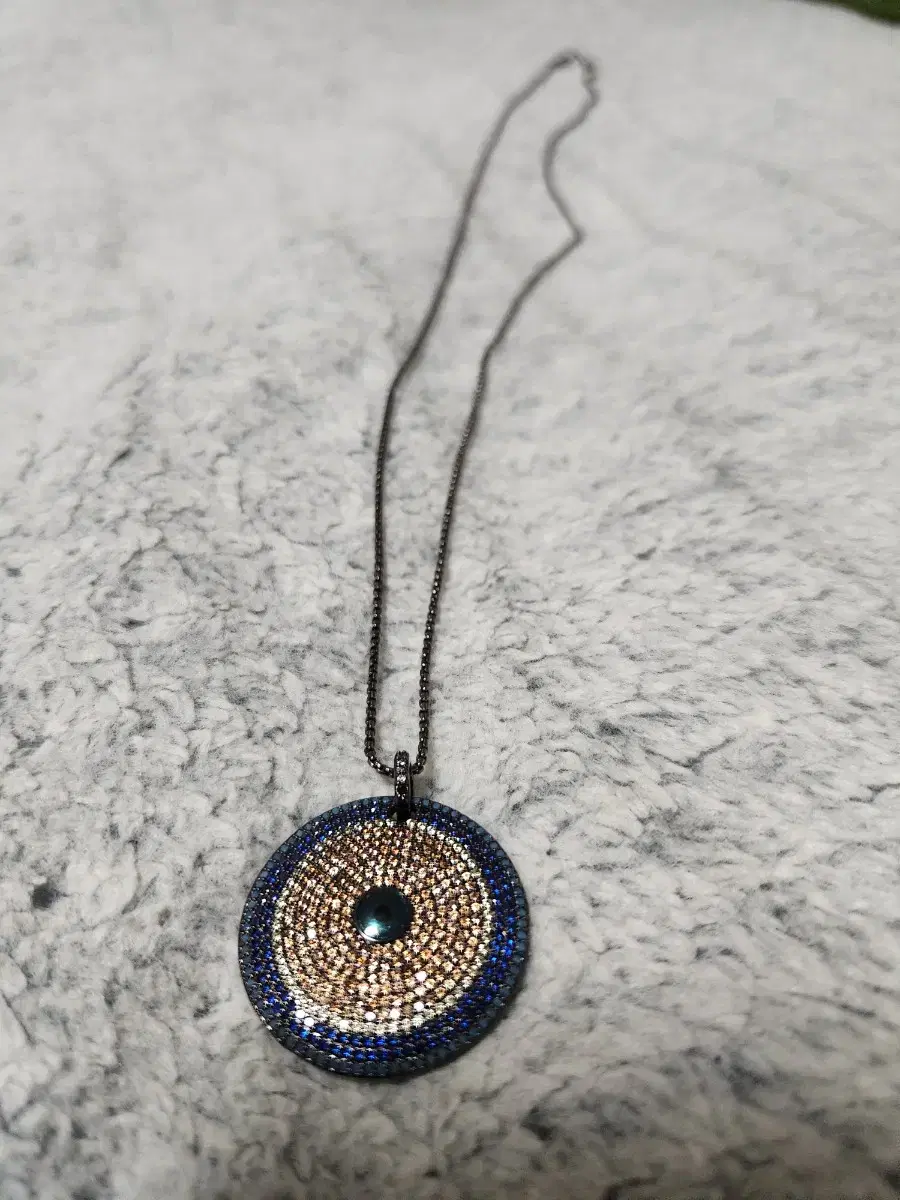 Fashion necklace