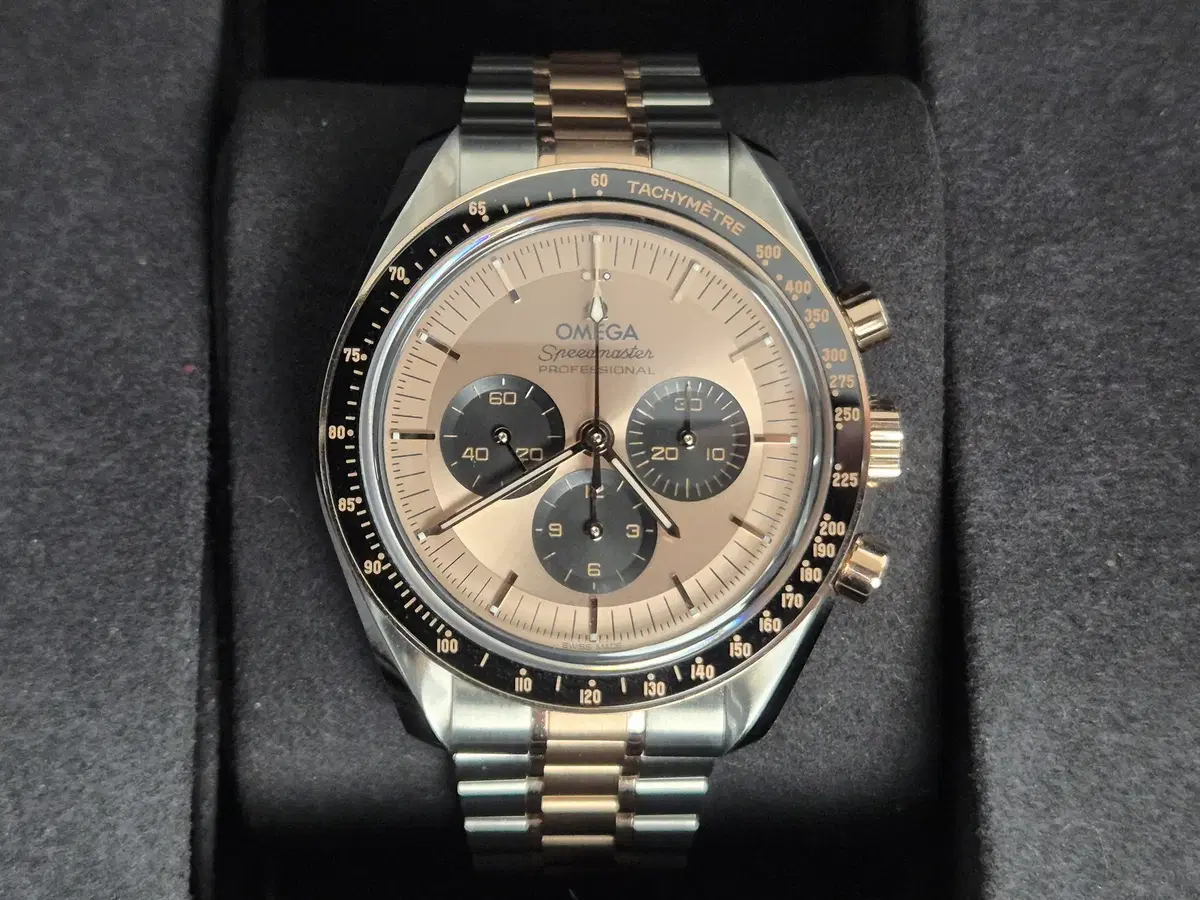 오메가 스피드마스터 문워치 세드나골드 콤비 42mm