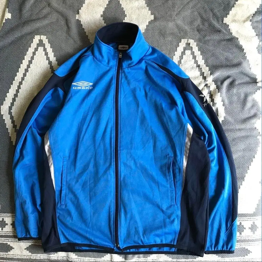 UMBRO Old School Track Top Jacket L