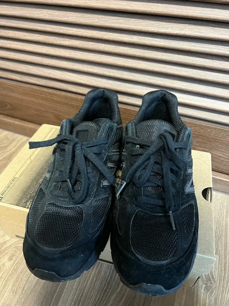 뉴발란스990V5 265mm