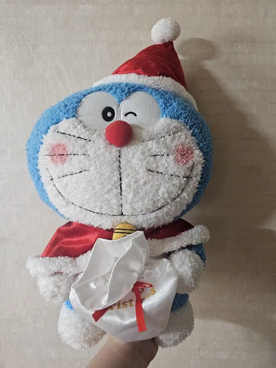 도라에몽 크리스마스 선물보따리 인형
