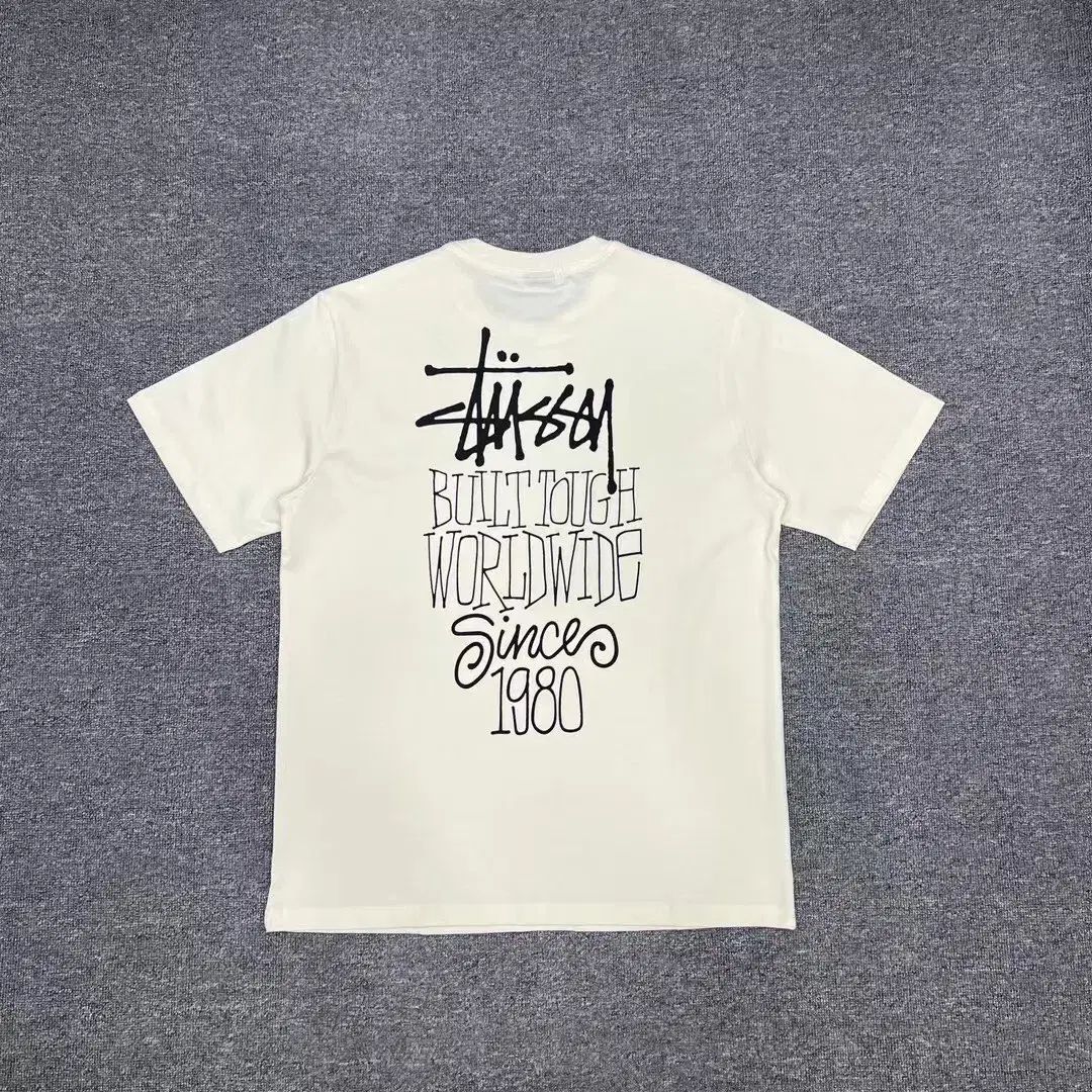 스투시 Stussy 남녀공용 반팔티 티셔츠 베이지