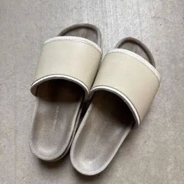 Hender Scheme 핸더 스킴 caterpillar size1