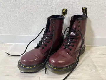 Dr. Martens 닥터마틴 부츠 8홀 체리 레드