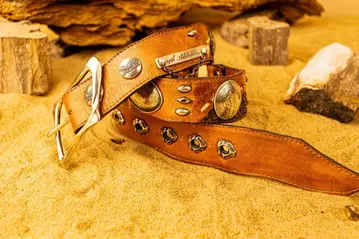 미사용 새상품 14th addiction 네이비 장식 가죽 벨트